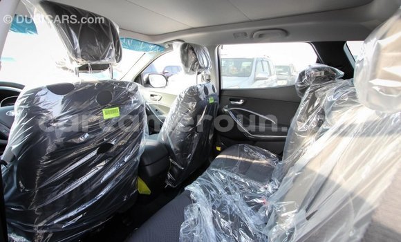 Sayi Imported Hyundai Santa Fe White Mota in Import - Dubai a Adamawa Sayi Imported Hyundai Santa Fe White Mota in Import - Dubai a Adamawa