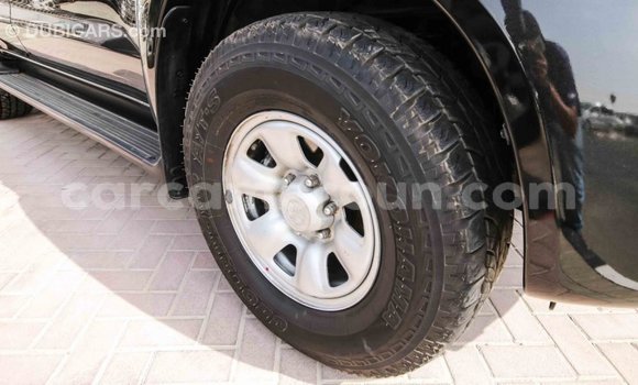 Acheter Import Voiture Toyota Fortuner Noir à Import - Dubai, Adamawa Acheter Import Voiture Toyota Fortuner Noir à Import - Dubai, Adamawa