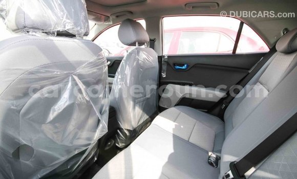 Acheter Import Voiture Kia Rio Blanc à Import - Dubai, Adamawa Acheter Import Voiture Kia Rio Blanc à Import - Dubai, Adamawa
