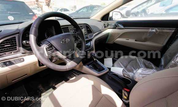 Sayi Imported Hyundai Elantra White Mota in Import - Dubai a Adamawa Sayi Imported Hyundai Elantra White Mota in Import - Dubai a Adamawa