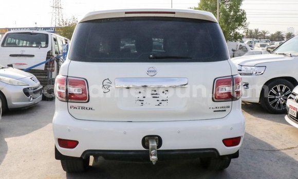 Buy Import Nissan Patrol White Car in Import - Dubai in Adamawa Buy Import Nissan Patrol White Car in Import - Dubai in Adamawa