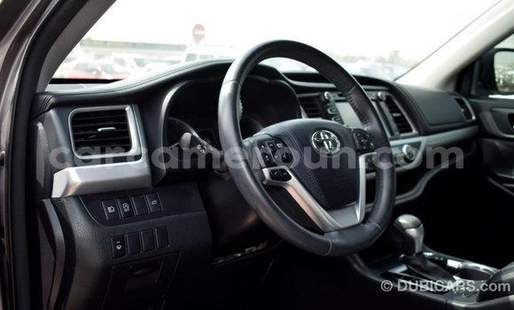 Buy Import Toyota Highlander Other Car in Import - Dubai in Adamawa Buy Import Toyota Highlander Other Car in Import - Dubai in Adamawa