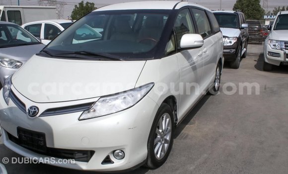 Acheter Import Voiture Toyota Previa Blanc à Import - Dubai, Adamawa Acheter Import Voiture Toyota Previa Blanc à Import - Dubai, Adamawa