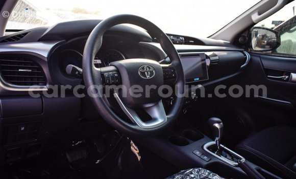 Buy Import Toyota Hilux White Car in Import - Dubai in Adamawa Buy Import Toyota Hilux White Car in Import - Dubai in Adamawa