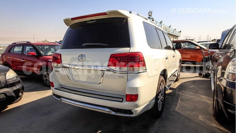 Big with watermark toyota land cruiser adamawa import dubai 6984