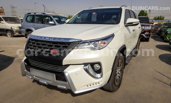 Buy Import Toyota Fortuner White Car in Import - Dubai in Adamawa Buy Import Toyota Fortuner White Car in Import - Dubai in Adamawa