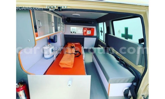 Buy Import Toyota Land Cruiser Beige Car in Import - Dubai in Adamawa Buy Import Toyota Land Cruiser Beige Car in Import - Dubai in Adamawa