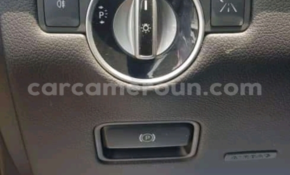 Acheter Occasion Voiture Mercedes‒Benz M-klasse AMG Gris à Yaoundé, Central Cameroon Acheter Occasion Voiture Mercedes‒Benz M-klasse AMG Gris à Yaoundé, Central Cameroon