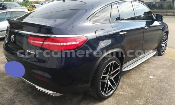 Sayi Na hannu Mercedes‒Benz GLE Black Mota in Douala a Ƙasar Kamaru Sayi Na hannu Mercedes‒Benz GLE Black Mota in Douala a Ƙasar Kamaru