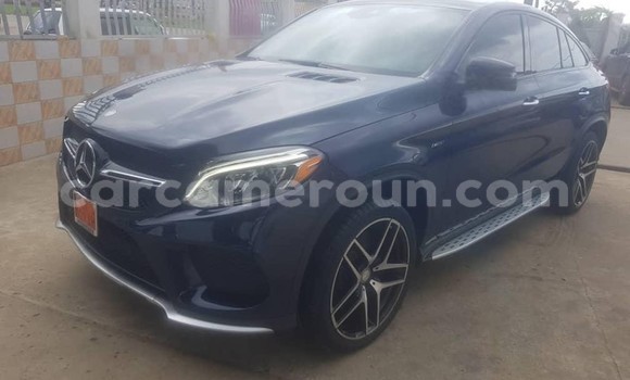 Sayi Na hannu Mercedes‒Benz GLE Black Mota in Douala a Ƙasar Kamaru Sayi Na hannu Mercedes‒Benz GLE Black Mota in Douala a Ƙasar Kamaru