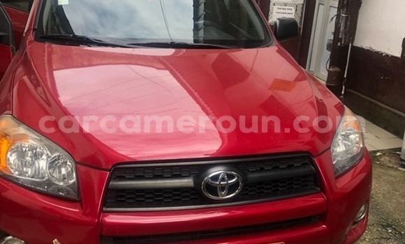 Sayi Na hannu Toyota RAV4 Red Mota in Douala a Ƙasar Kamaru Sayi Na hannu Toyota RAV4 Red Mota in Douala a Ƙasar Kamaru