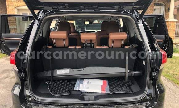 Sayi Na hannu Toyota Highlander Black Mota in Douala a Ƙasar Kamaru Sayi Na hannu Toyota Highlander Black Mota in Douala a Ƙasar Kamaru