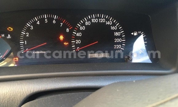 Sayi Na hannu Toyota Corolla Azurfa Mota in Douala a Ƙasar Kamaru Sayi Na hannu Toyota Corolla Azurfa Mota in Douala a Ƙasar Kamaru