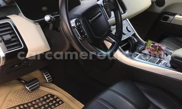 Sayi Na hannu Toyota FJ Cruiser Blue Mota in Douala a Ƙasar Kamaru Sayi Na hannu Toyota FJ Cruiser Blue Mota in Douala a Ƙasar Kamaru