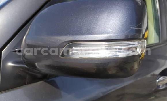 Sayi Na hannu Toyota Land Cruiser Sauran Mota in Douala a Ƙasar Kamaru Sayi Na hannu Toyota Land Cruiser Sauran Mota in Douala a Ƙasar Kamaru