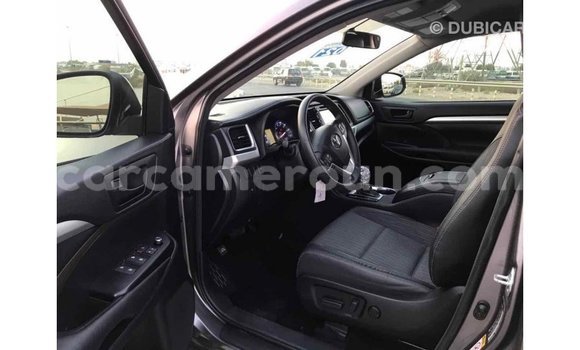 Buy Import Toyota Highlander Other Car in Import - Dubai in Adamawa Buy Import Toyota Highlander Other Car in Import - Dubai in Adamawa