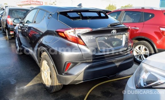 Acheter Import Voiture Toyota C-HR Autre à Import - Dubai, Adamawa Acheter Import Voiture Toyota C-HR Autre à Import - Dubai, Adamawa