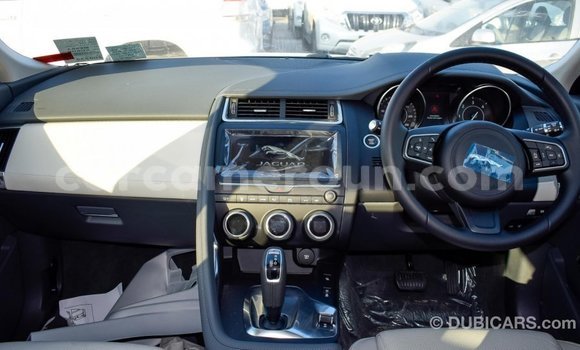 Acheter Import Voiture Jaguar E-Pace Blanc à Import - Dubai, Adamawa Acheter Import Voiture Jaguar E-Pace Blanc à Import - Dubai, Adamawa
