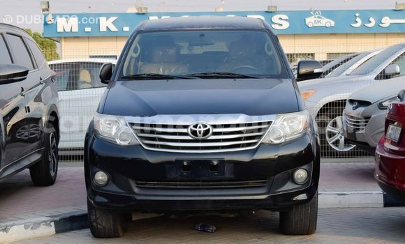 Acheter Import Voiture Toyota Fortuner Noir à Import - Dubai, Adamawa Acheter Import Voiture Toyota Fortuner Noir à Import - Dubai, Adamawa