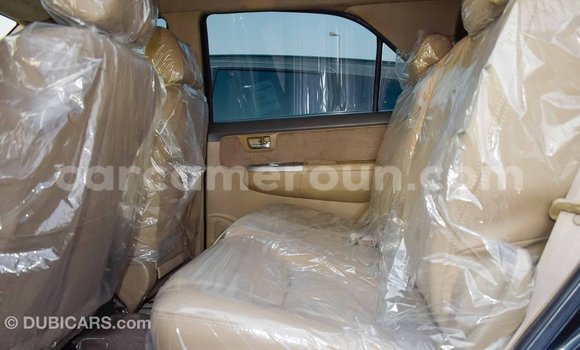 Acheter Import Voiture Toyota Fortuner Noir à Import - Dubai, Adamawa Acheter Import Voiture Toyota Fortuner Noir à Import - Dubai, Adamawa