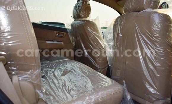 Acheter Import Voiture Toyota Fortuner Noir à Import - Dubai, Adamawa Acheter Import Voiture Toyota Fortuner Noir à Import - Dubai, Adamawa