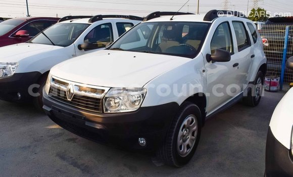 Buy Import Renault Duster White Car in Import - Dubai in Adamawa Buy Import Renault Duster White Car in Import - Dubai in Adamawa