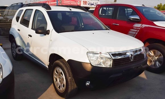 Buy Import Renault Duster White Car in Import - Dubai in Adamawa Buy Import Renault Duster White Car in Import - Dubai in Adamawa