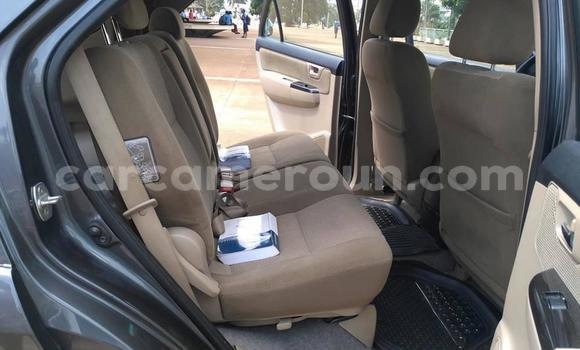 Acheter Occasion Voiture Toyota Fortuner Beige à Douala, Littoral Cameroon Acheter Occasion Voiture Toyota Fortuner Beige à Douala, Littoral Cameroon