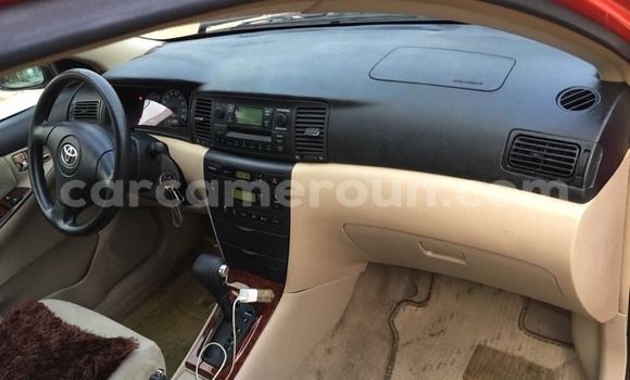 Sayi Na hannu Toyota Corolla Red Mota in Douala a Ƙasar Kamaru Sayi Na hannu Toyota Corolla Red Mota in Douala a Ƙasar Kamaru