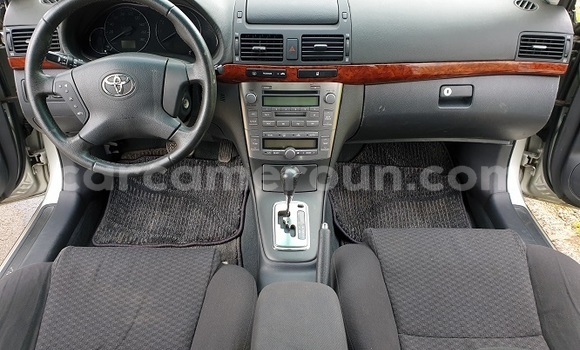 Acheter Import Voiture Toyota Avensis Gris à Yaoundé, Central Cameroon Acheter Import Voiture Toyota Avensis Gris à Yaoundé, Central Cameroon