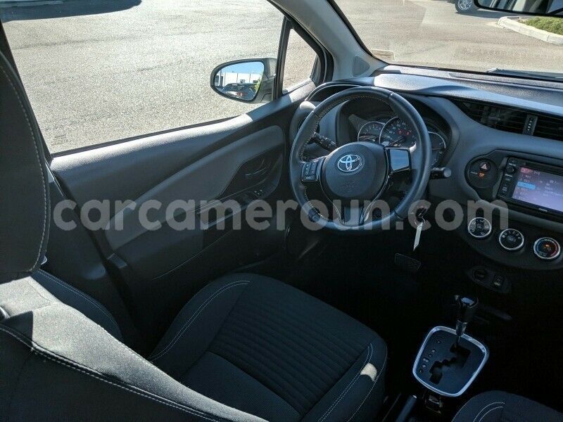 Big with watermark toyota yaris central cameroon yaound%c3%a9 7130
