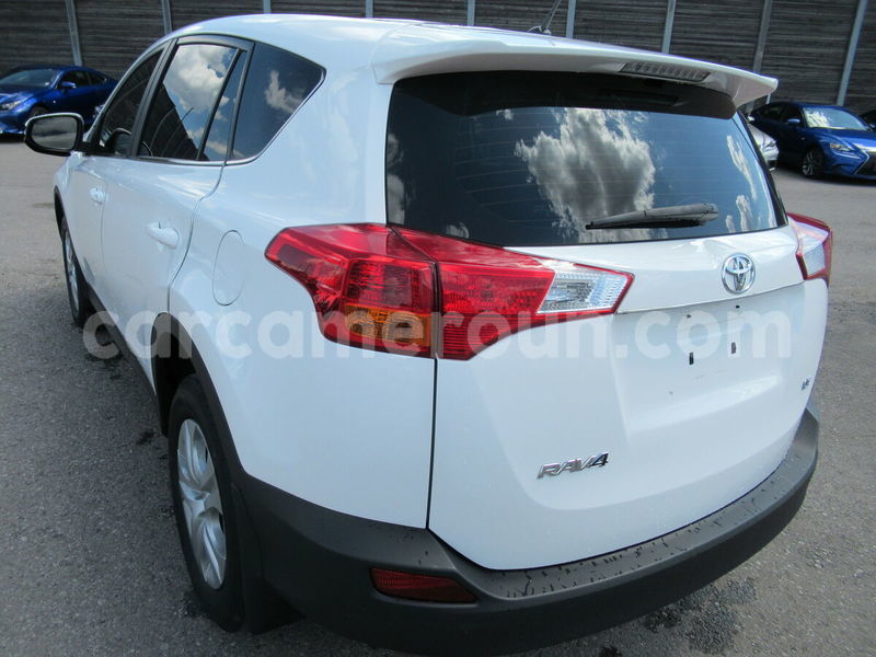 Big with watermark toyota rav4 central cameroon yaound%c3%a9 7132