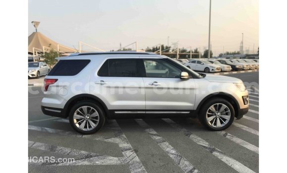 Acheter Import Voiture Ford Explorer Autre à Import - Dubai, Adamawa Acheter Import Voiture Ford Explorer Autre à Import - Dubai, Adamawa