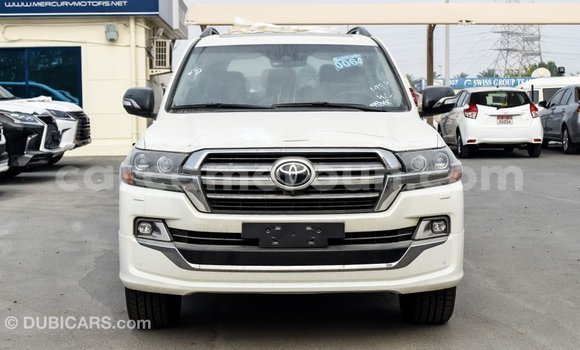 Sayi Imported Toyota Land Cruiser White Mota in Import - Dubai a Adamawa Sayi Imported Toyota Land Cruiser White Mota in Import - Dubai a Adamawa