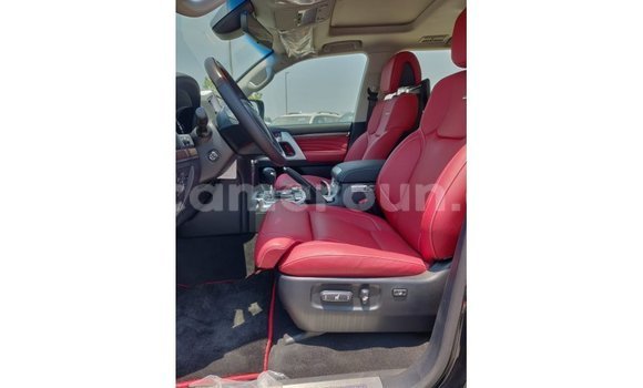 Acheter Import Voiture Toyota Land Cruiser Noir à Import - Dubai, Adamawa Acheter Import Voiture Toyota Land Cruiser Noir à Import - Dubai, Adamawa