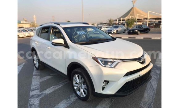 Buy Import Toyota 4Runner White Car in Import - Dubai in Adamawa Buy Import Toyota 4Runner White Car in Import - Dubai in Adamawa