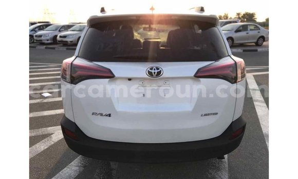 Buy Import Toyota 4Runner White Car in Import - Dubai in Adamawa Buy Import Toyota 4Runner White Car in Import - Dubai in Adamawa