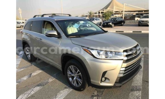 Buy Import Toyota Highlander Other Car in Import - Dubai in Adamawa Buy Import Toyota Highlander Other Car in Import - Dubai in Adamawa