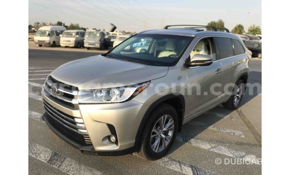 Buy Import Toyota Highlander Other Car in Import - Dubai in Adamawa Buy Import Toyota Highlander Other Car in Import - Dubai in Adamawa