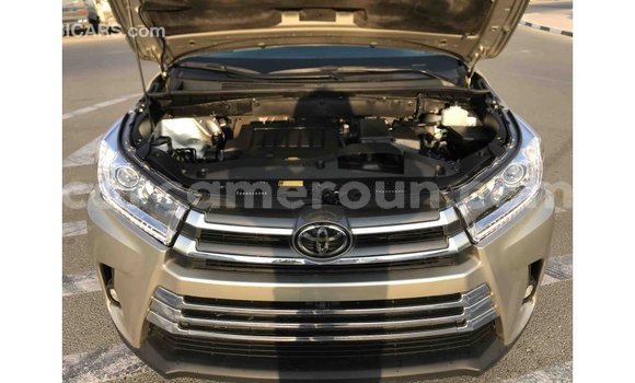 Buy Import Toyota Highlander Other Car in Import - Dubai in Adamawa Buy Import Toyota Highlander Other Car in Import - Dubai in Adamawa