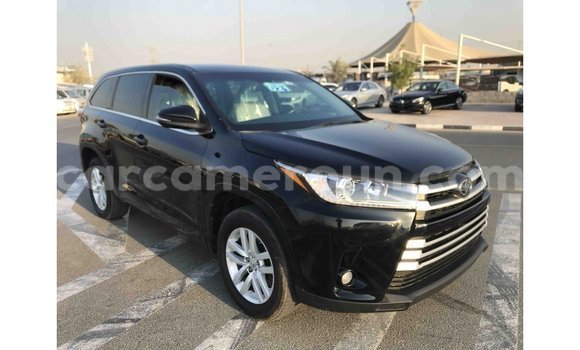 Acheter Import Voiture Toyota Highlander Noir à Import - Dubai, Adamawa Acheter Import Voiture Toyota Highlander Noir à Import - Dubai, Adamawa
