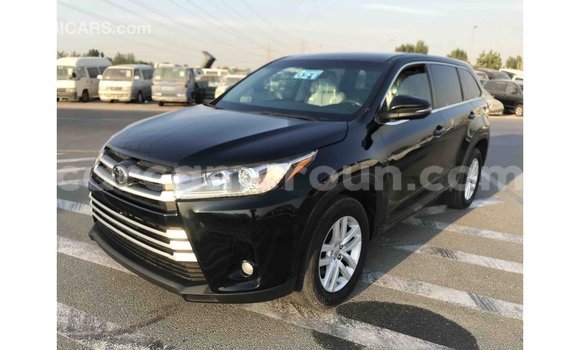 Acheter Import Voiture Toyota Highlander Noir à Import - Dubai, Adamawa Acheter Import Voiture Toyota Highlander Noir à Import - Dubai, Adamawa