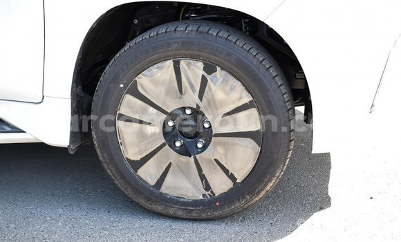 Buy Import Lexus LX White Car in Import - Dubai in Adamawa Buy Import Lexus LX White Car in Import - Dubai in Adamawa