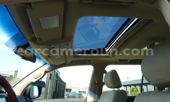 Sayi Na hannu Toyota Land Cruiser Prado Sauran Mota in Douala a Ƙasar Kamaru Sayi Na hannu Toyota Land Cruiser Prado Sauran Mota in Douala a Ƙasar Kamaru