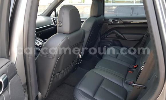 Sayi Na hannu Porsche Cayenne Sauran Mota in Douala a Ƙasar Kamaru Sayi Na hannu Porsche Cayenne Sauran Mota in Douala a Ƙasar Kamaru