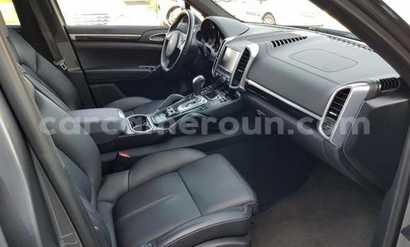 Sayi Na hannu Porsche Cayenne Sauran Mota in Douala a Ƙasar Kamaru Sayi Na hannu Porsche Cayenne Sauran Mota in Douala a Ƙasar Kamaru