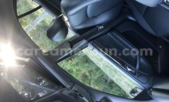 Sayi Na hannu Mercedes‒Benz 230 Sauran Mota in Douala a Ƙasar Kamaru Sayi Na hannu Mercedes‒Benz 230 Sauran Mota in Douala a Ƙasar Kamaru