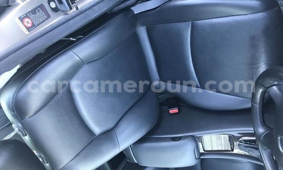 Sayi Na hannu Mercedes‒Benz 230 Sauran Mota in Douala a Ƙasar Kamaru Sayi Na hannu Mercedes‒Benz 230 Sauran Mota in Douala a Ƙasar Kamaru