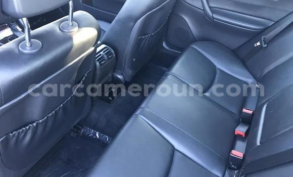 Sayi Na hannu Mercedes‒Benz 230 Sauran Mota in Douala a Ƙasar Kamaru Sayi Na hannu Mercedes‒Benz 230 Sauran Mota in Douala a Ƙasar Kamaru