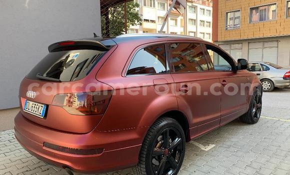 Sayi Na hannu Audi Q7 Sauran Mota in Douala a Ƙasar Kamaru Sayi Na hannu Audi Q7 Sauran Mota in Douala a Ƙasar Kamaru